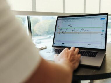 TradingView is a platform where the world trades, chats, and tracks the financial market. Here is how to get the right opportunities to fit into your portfolio.